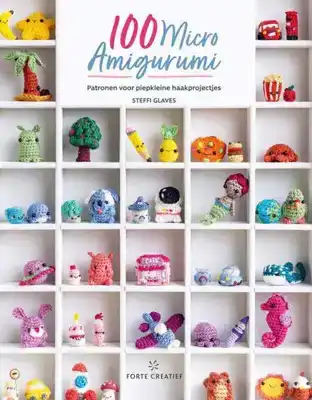 100 micro amigurumi